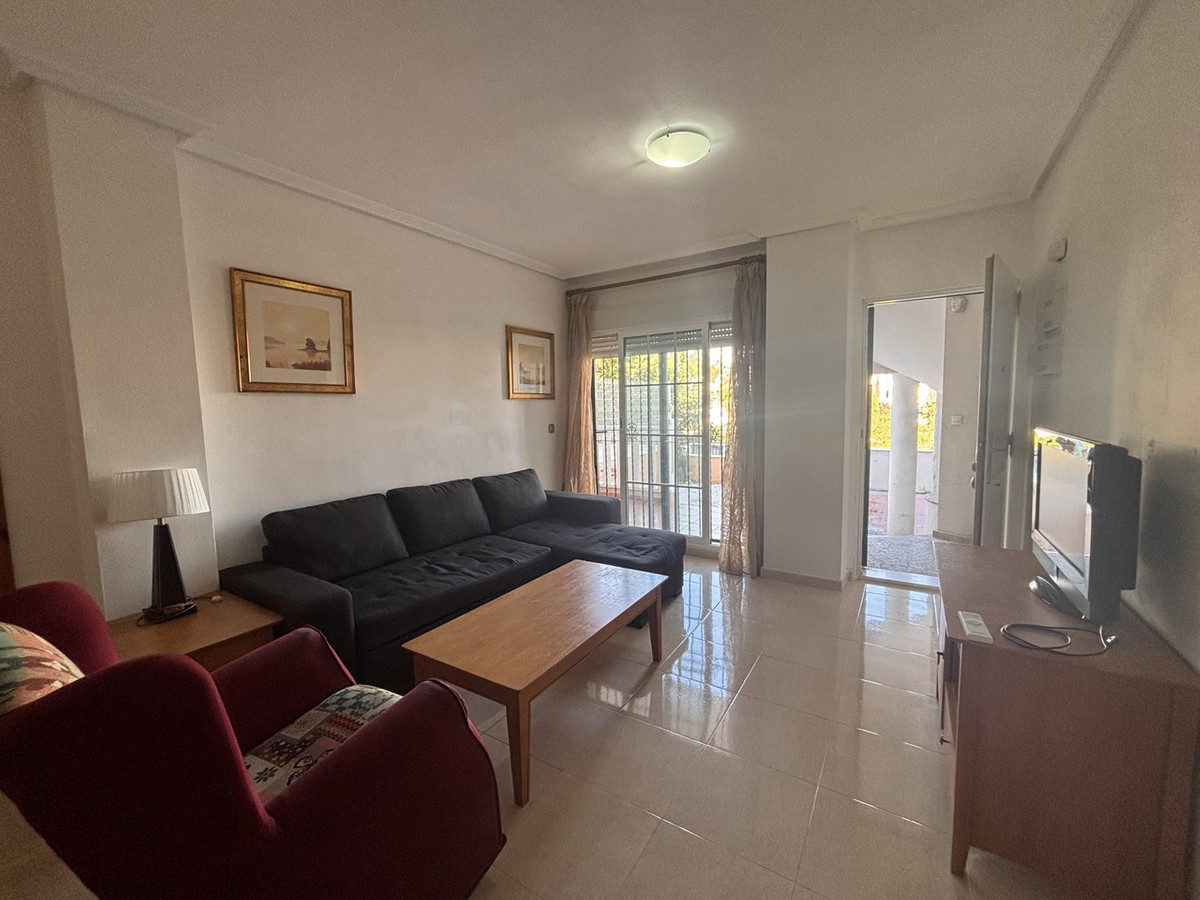 For sale - 2 Bedroom 1 Bathroom Ground Floor Apartment in Cabo Roig  - Cabo Roig  - Alicante