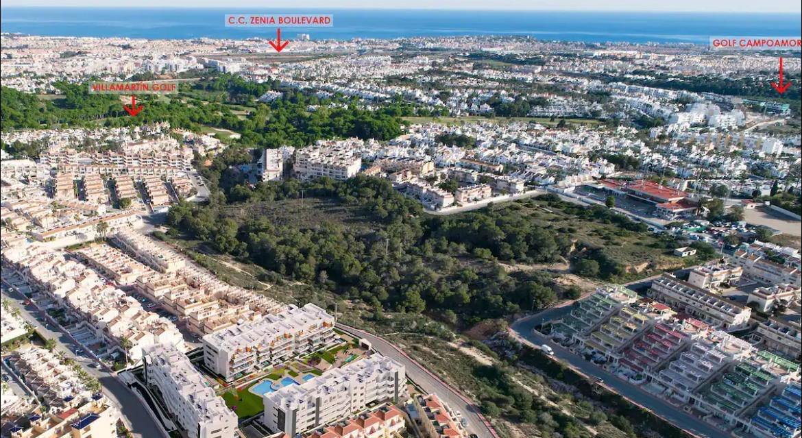 For sale - 2 Bedroom 2 Bathroom Apartment in Villamartin - Orihuela Centro  - Alicante