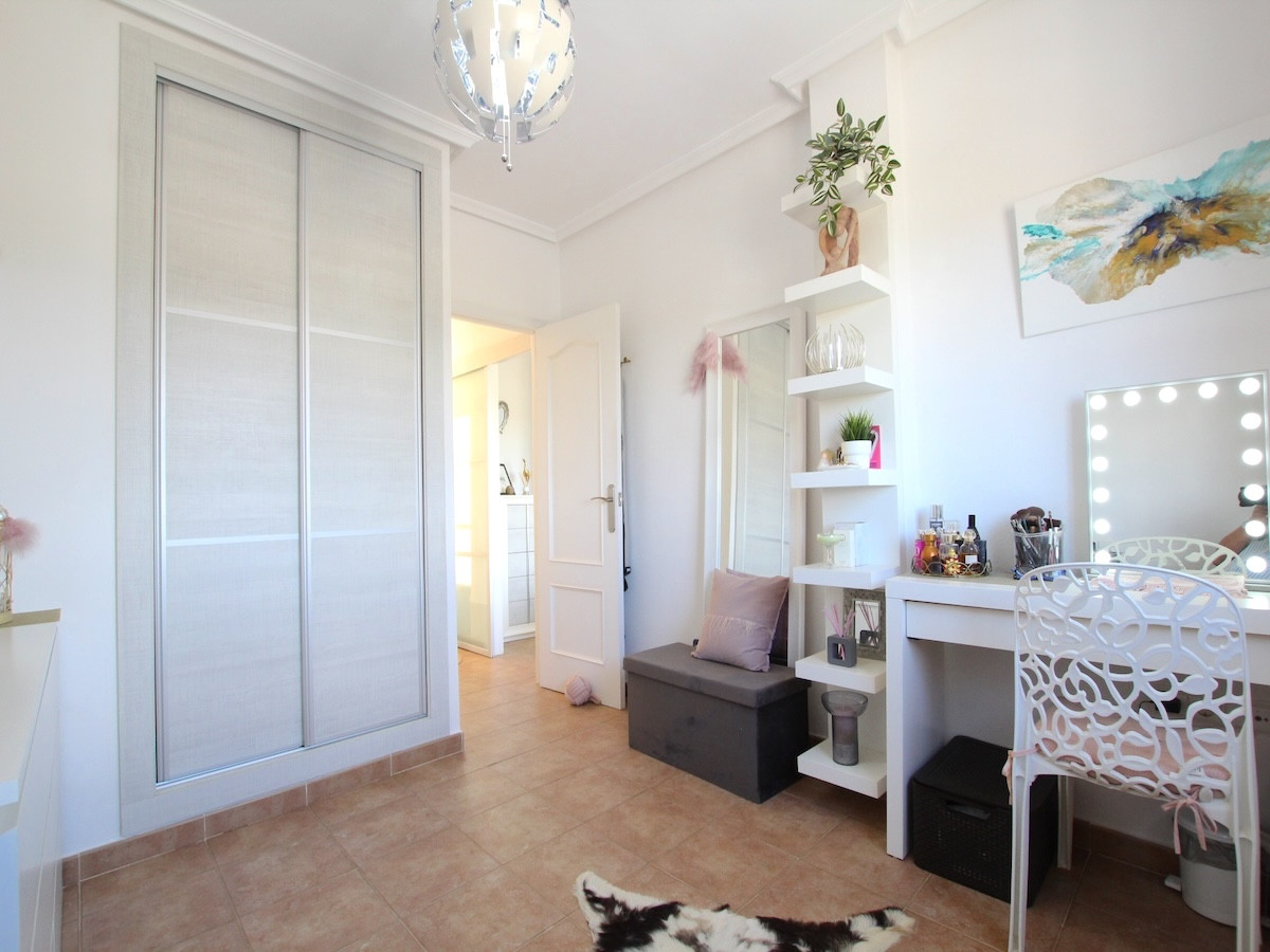 For sale - 3 Bedroom 2 Bathroom House - Detached Villa in Guardamar del Segura - Guardamar del Segura Centro  - Alicante