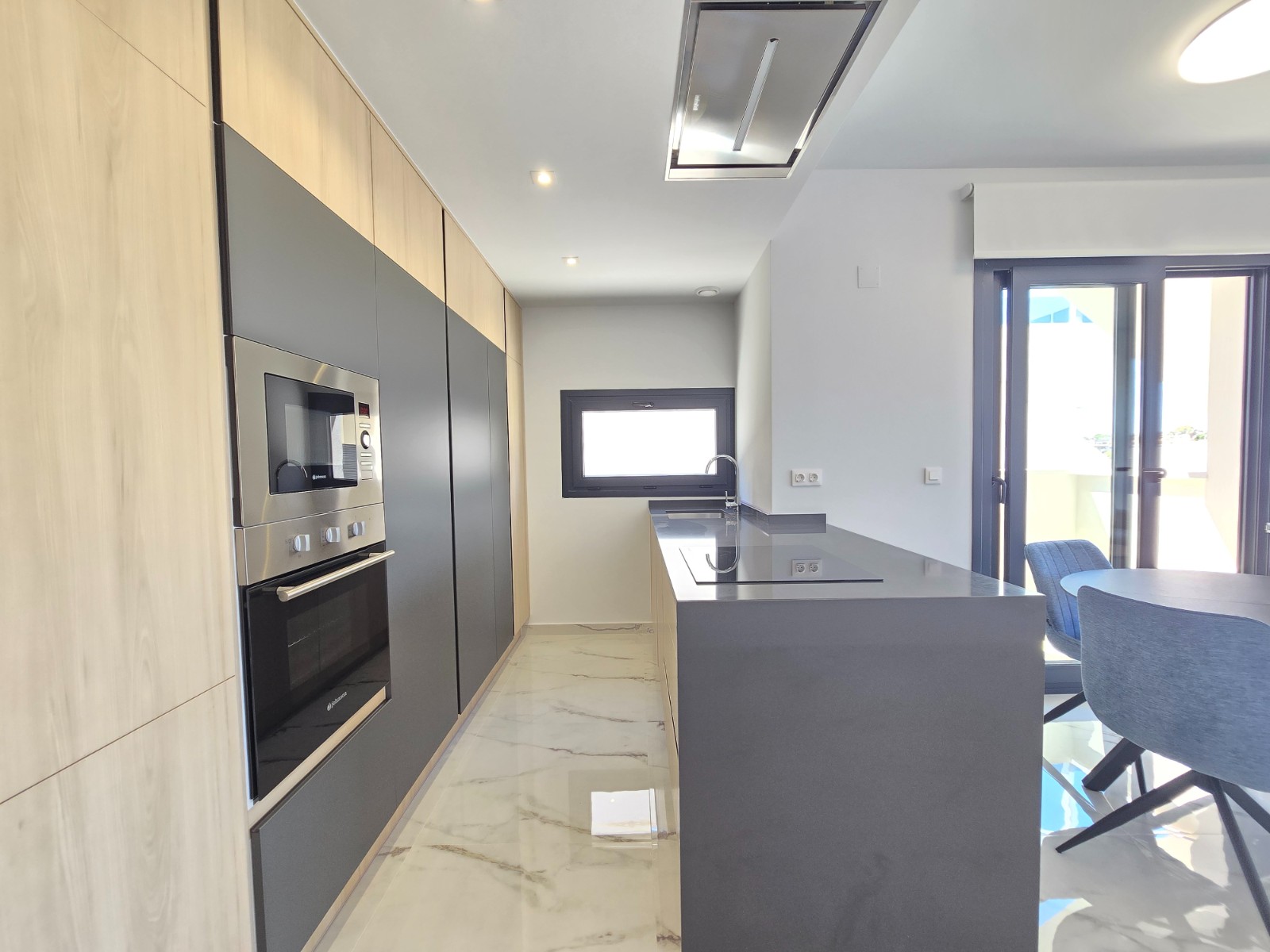 For sale - 2 Bedroom 2 Bathroom Apartment in Orihuela Costa - Costa Blanca  - Alicante