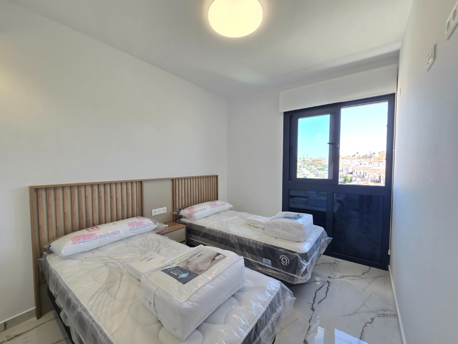 For sale - 2 Bedroom 2 Bathroom Apartment in Orihuela Costa - Costa Blanca  - Alicante