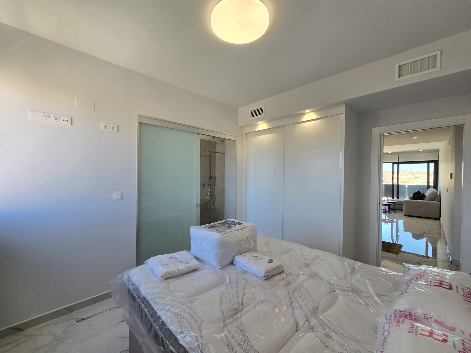 For sale - 2 Bedroom 2 Bathroom Apartment in Orihuela Costa - Costa Blanca  - Alicante