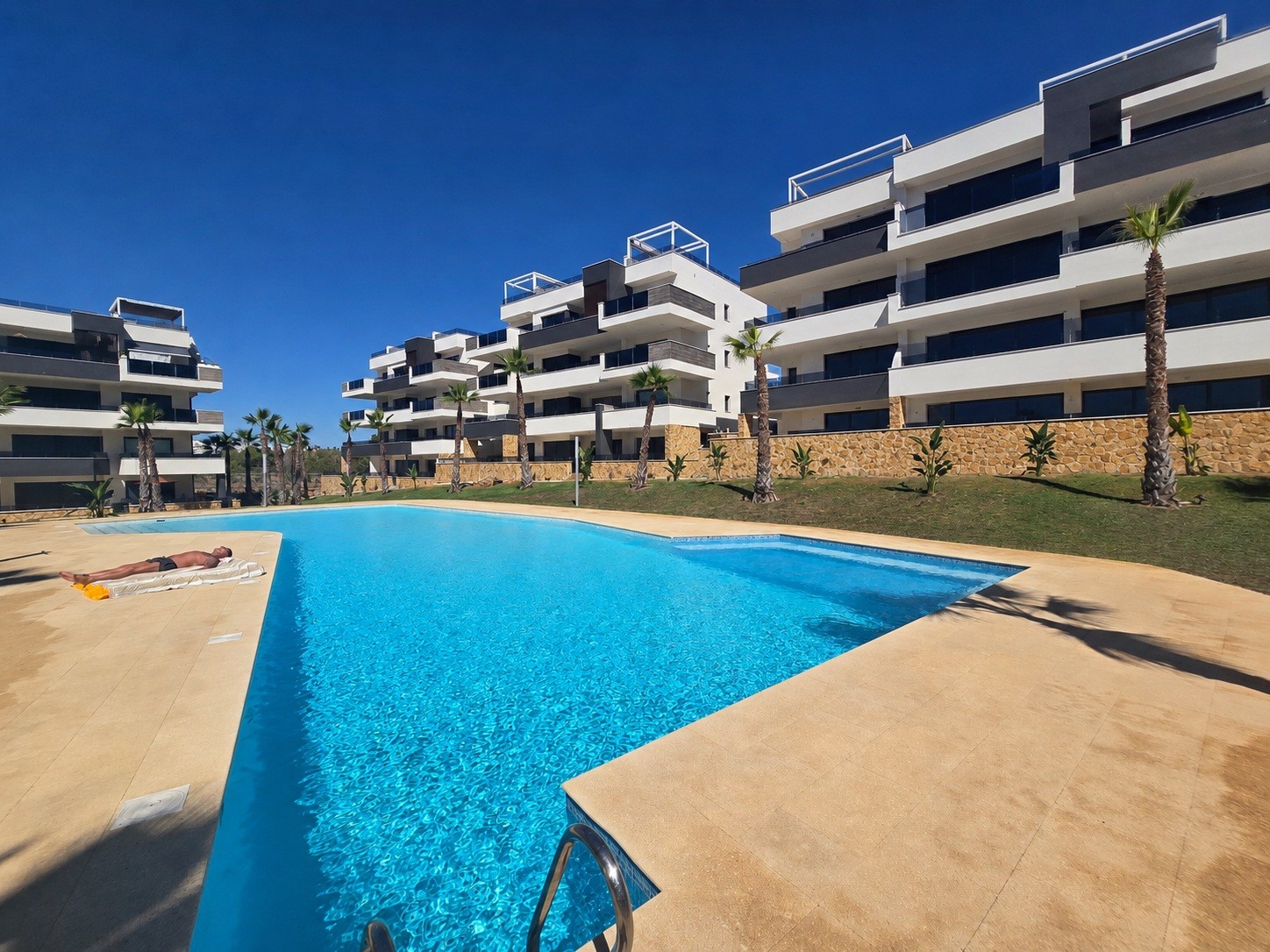 For sale - 2 Bedroom 2 Bathroom Apartment in Orihuela Costa - Costa Blanca  - Alicante