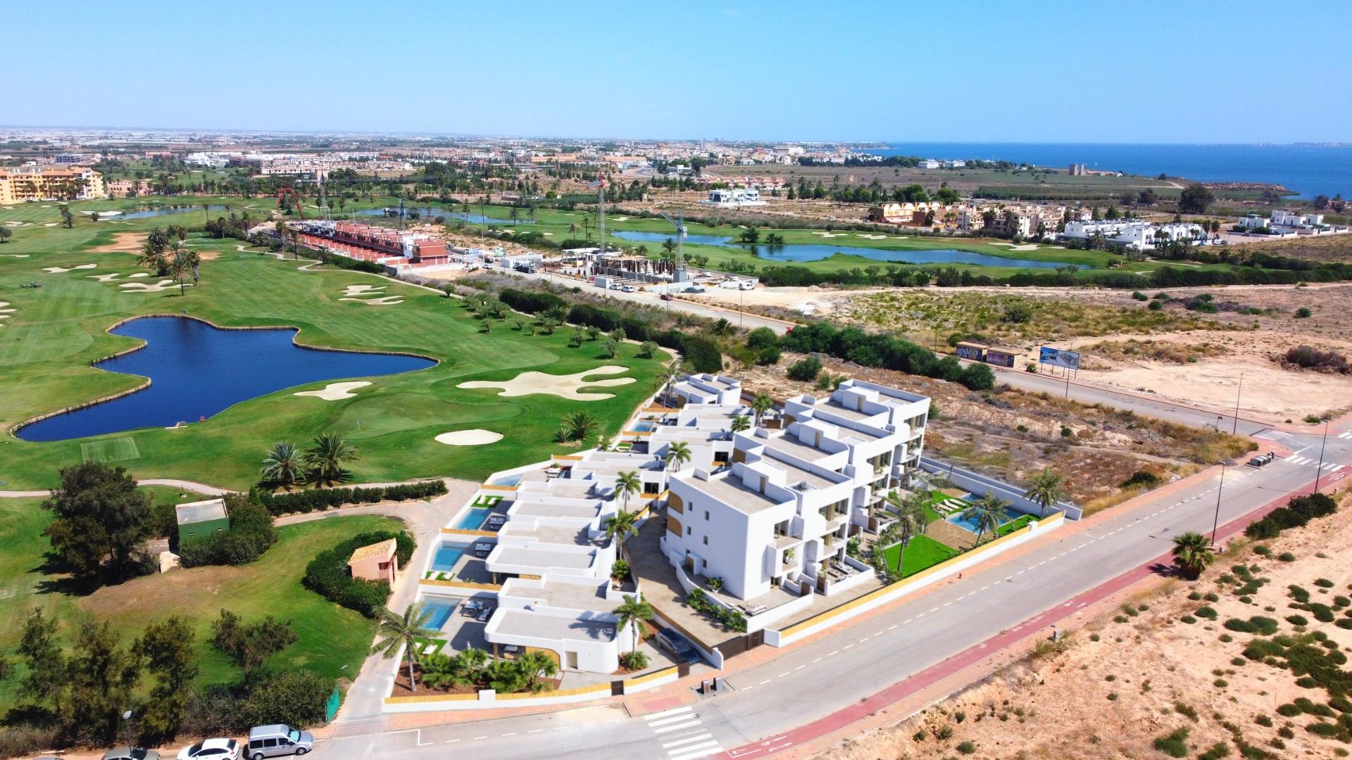 New Build - 2 Bedroom 2 Bathroom Penthouse in Los Alcazares - Serena Golf  - Murcia