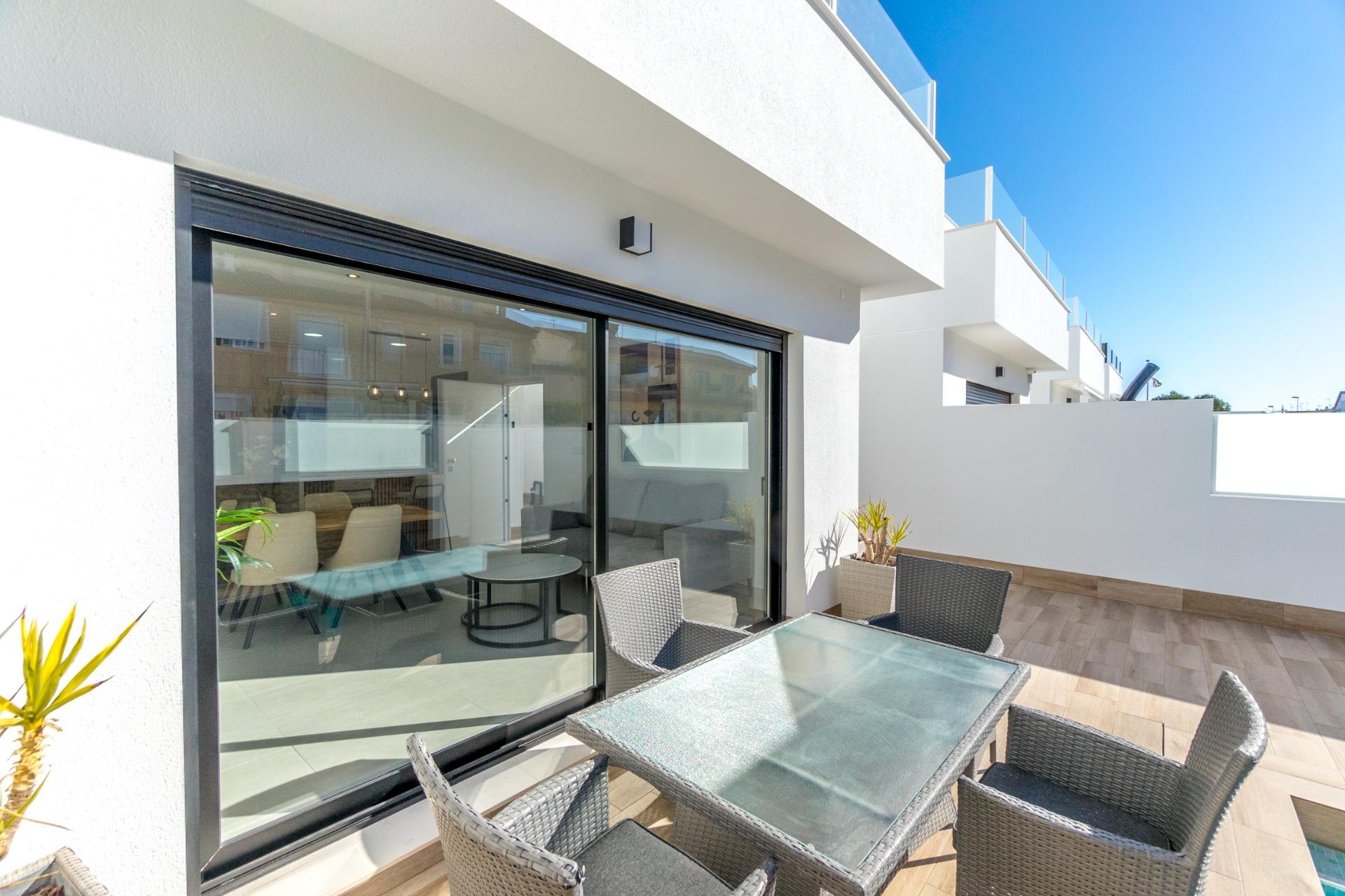 New Build - 3 Bedroom 2 Bathroom Villa in San Pedro del Pinatar - Polideportivo  - Murcia