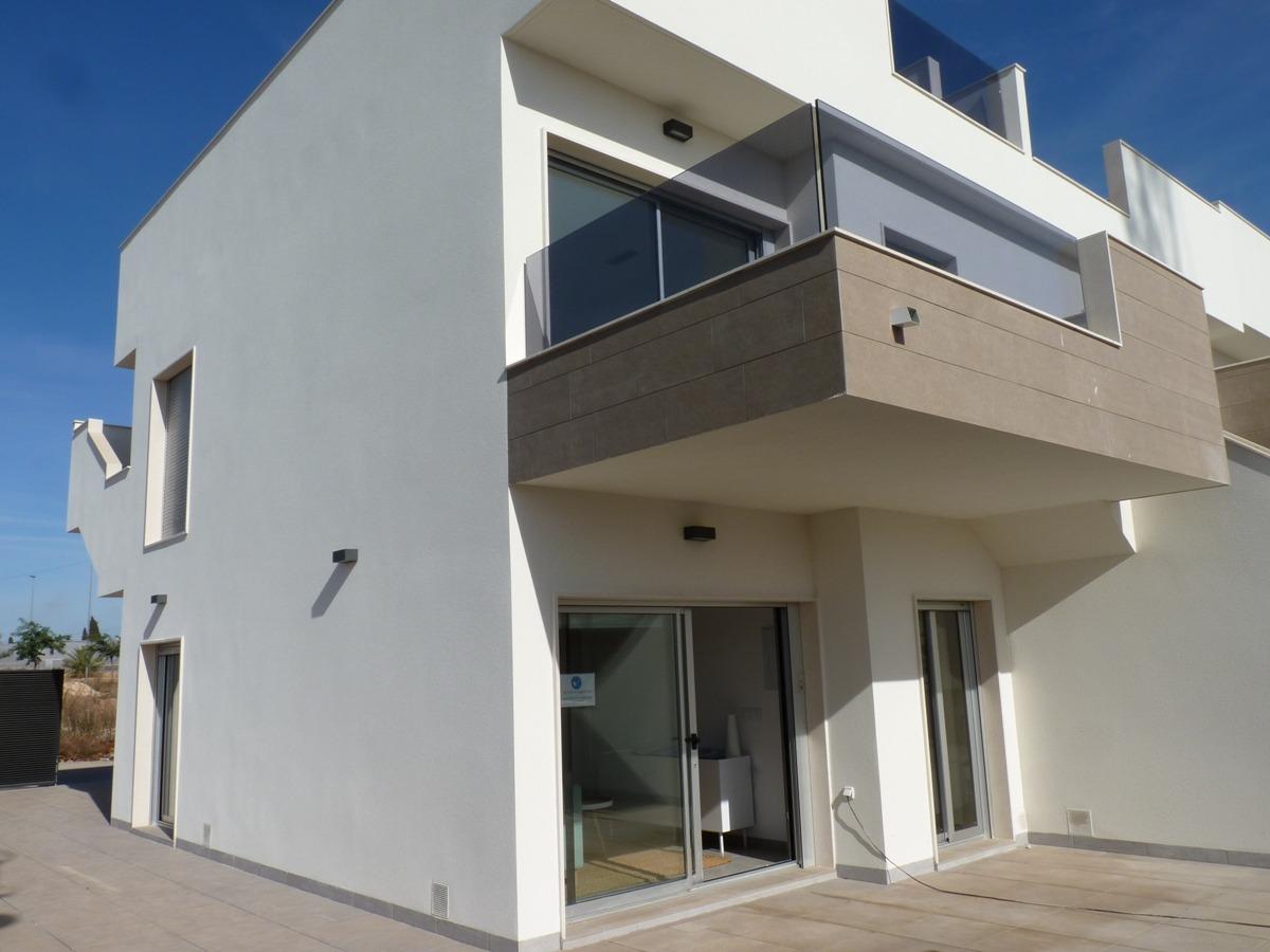 For sale - 3 Bedroom 3 Bathroom Town House in Pilar de La Horadada - Pilar De La Horadada  - Alicante
