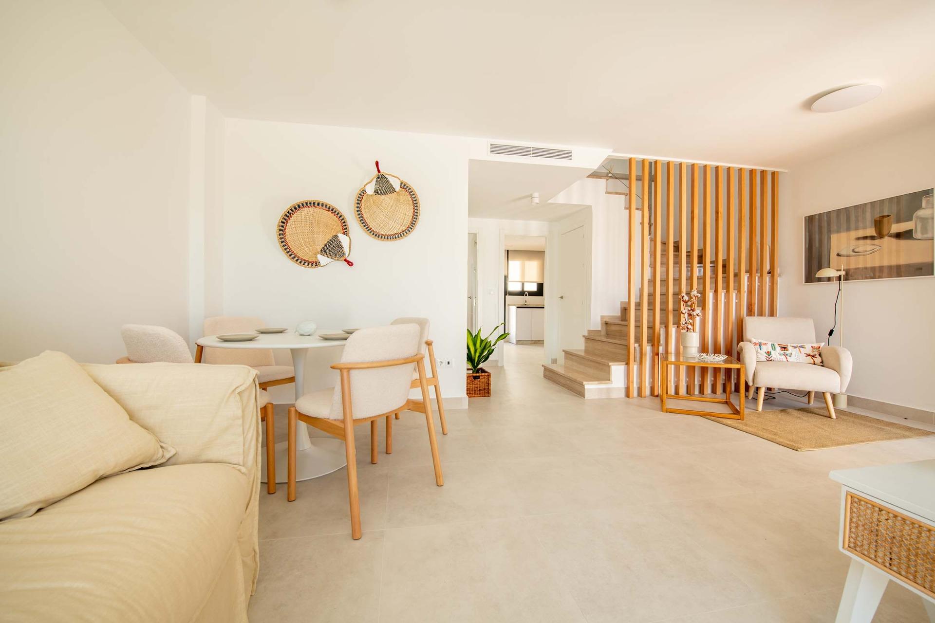 For sale - 2 Bedroom 2 Bathroom Bungalow in Cox - San Fernando  - Alicante