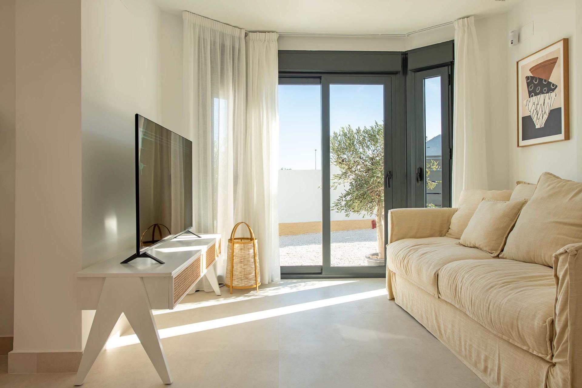 For sale - 2 Bedroom 2 Bathroom Bungalow in Cox - San Fernando  - Alicante