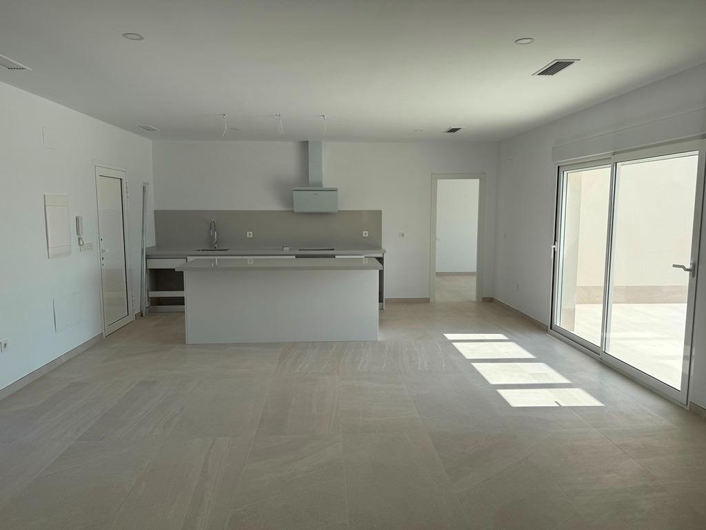 For sale - 3 Bedroom 2 Bathroom Villa in Pinoso - Camino Del Prado  - Alicante
