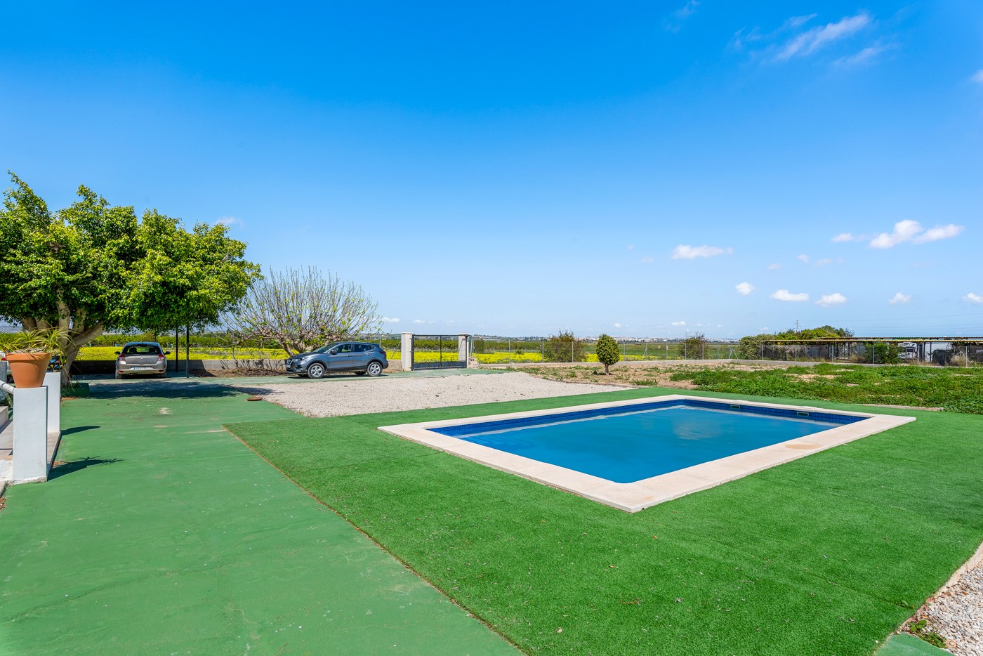 For sale - 6 Bedroom 3 Bathroom Villa in Los Montesinos - Los Montesinos  - Alicante