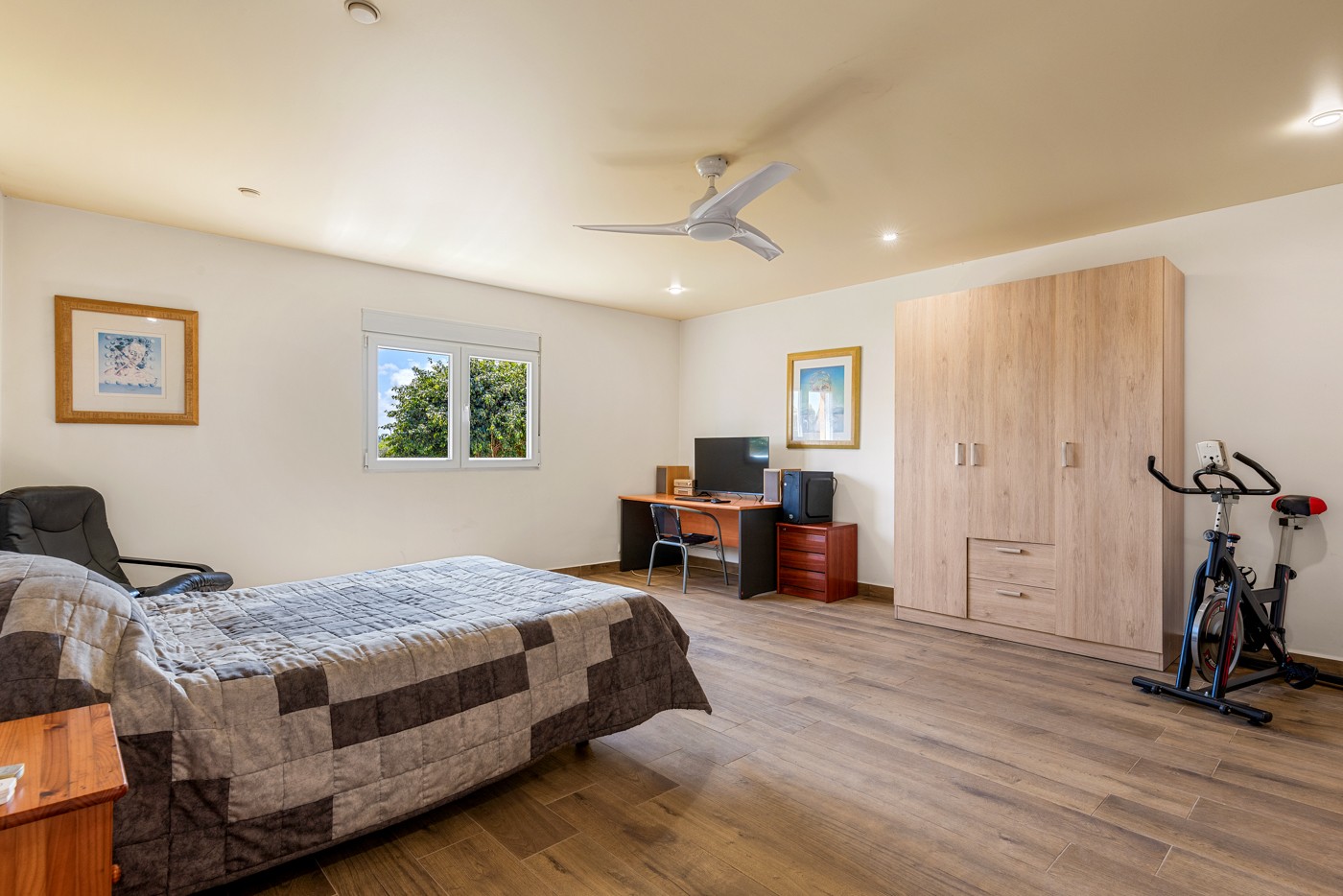 For sale - 6 Bedroom 3 Bathroom Villa in Los Montesinos - Los Montesinos  - Alicante