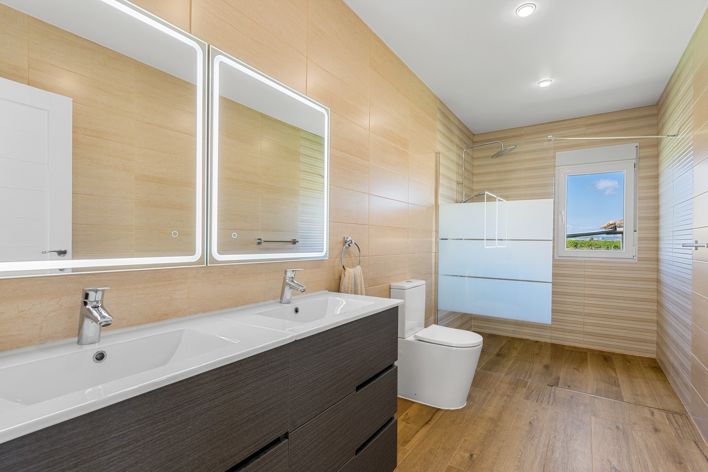 For sale - 6 Bedroom 3 Bathroom Villa in Los Montesinos - Los Montesinos  - Alicante