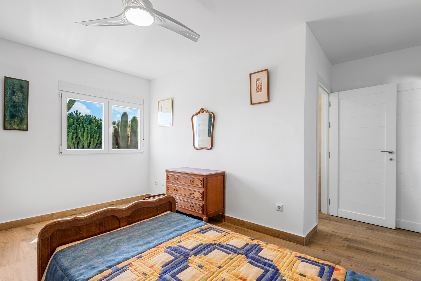 For sale - 6 Bedroom 3 Bathroom Villa in Los Montesinos - Los Montesinos  - Alicante