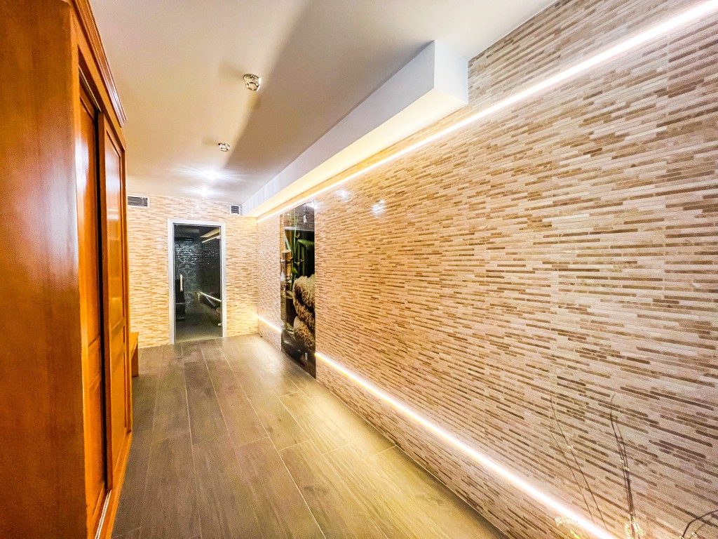 For sale - 5 Bedroom 4 Bathroom Villa in La Mata - La Mata  - Alicante