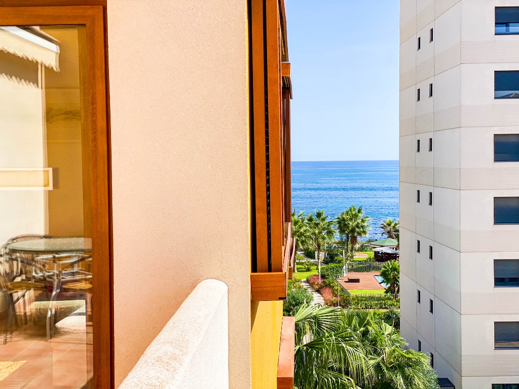 For sale - 2 Bedroom 1 Bathroom Apartamento in Punta Prima - Punta Prima  - Alicante