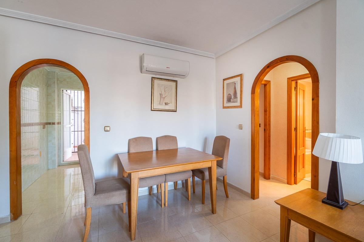For sale - 2 Bedroom 1 Bathroom Ground Floor in Lomas de Cabo Roig - Lomas de Cabo Roig-Los Dolses  - Alicante