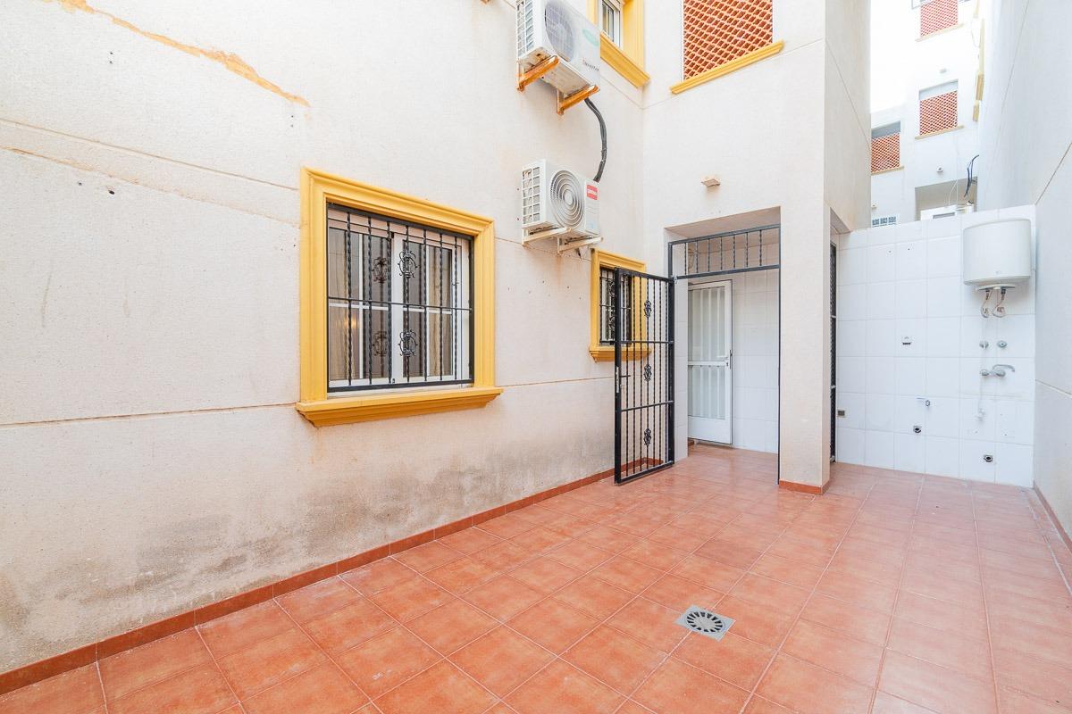For sale - 2 Bedroom 1 Bathroom Ground Floor in Lomas de Cabo Roig - Lomas de Cabo Roig-Los Dolses  - Alicante