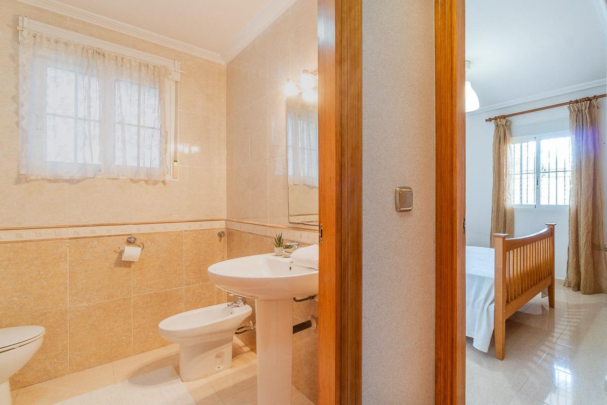 For sale - 2 Bedroom 1 Bathroom Ground Floor in Lomas de Cabo Roig - Lomas de Cabo Roig-Los Dolses  - Alicante