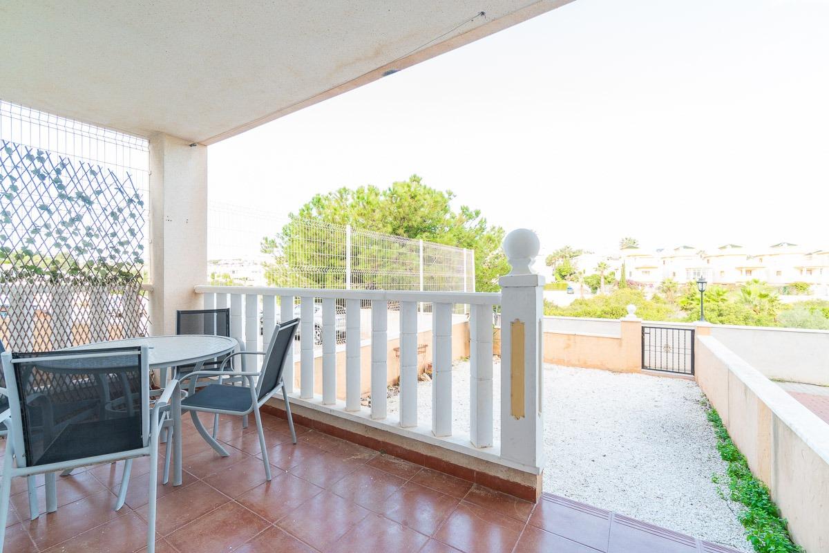 For sale - 2 Bedroom 1 Bathroom Ground Floor in Lomas de Cabo Roig - Lomas de Cabo Roig-Los Dolses  - Alicante