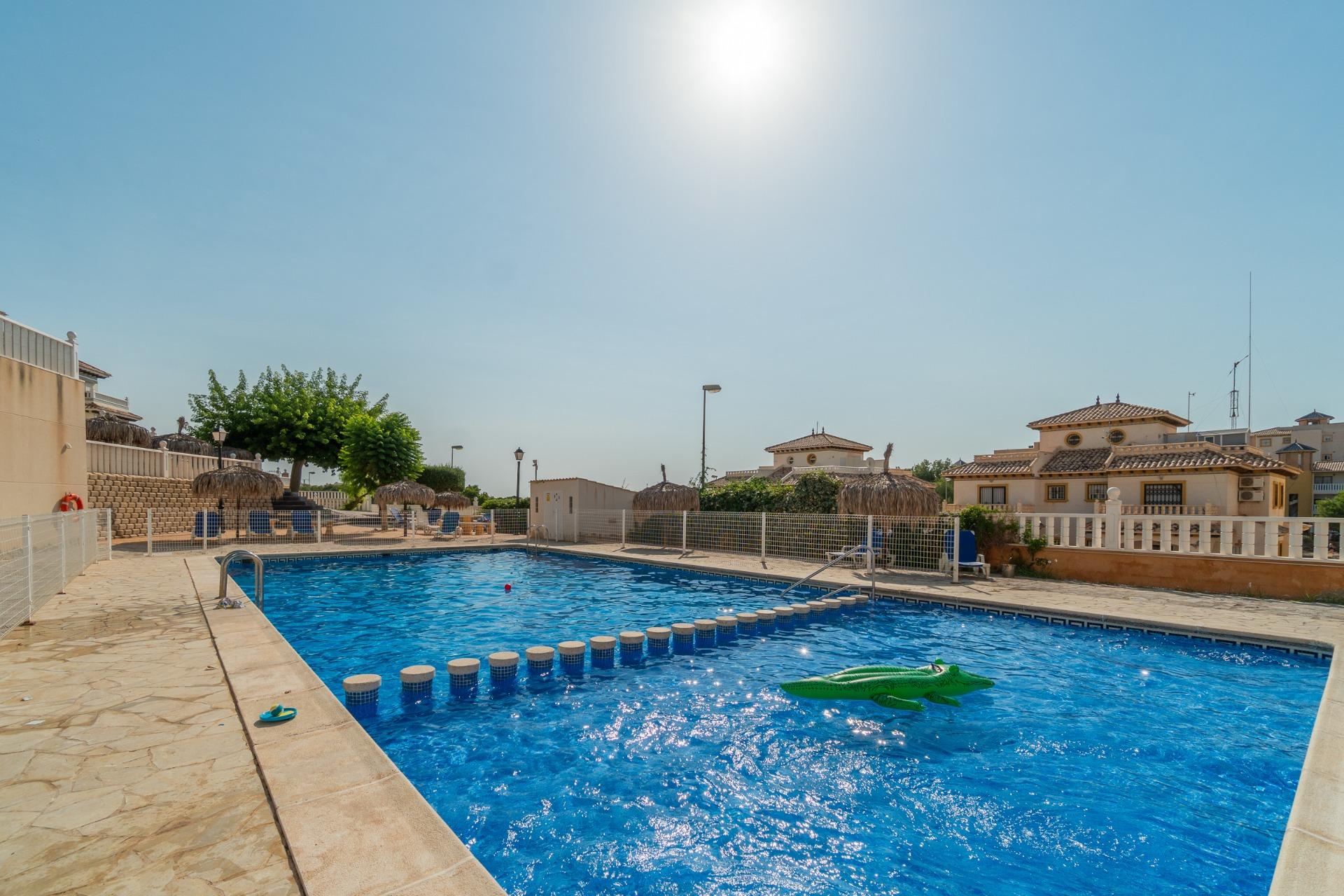 For sale - 2 Bedroom 1 Bathroom Ground Floor in Lomas de Cabo Roig - Lomas de Cabo Roig-Los Dolses  - Alicante