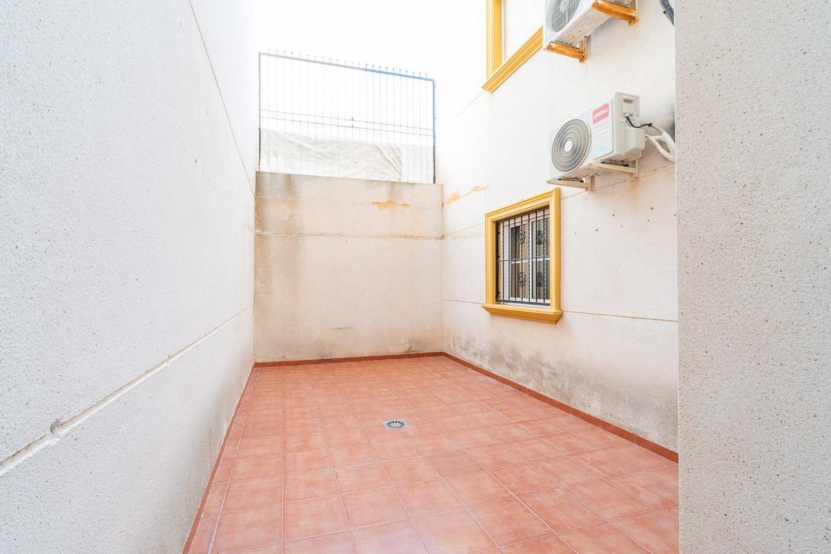 For sale - 2 Bedroom 1 Bathroom Ground Floor in Lomas de Cabo Roig - Lomas de Cabo Roig-Los Dolses  - Alicante