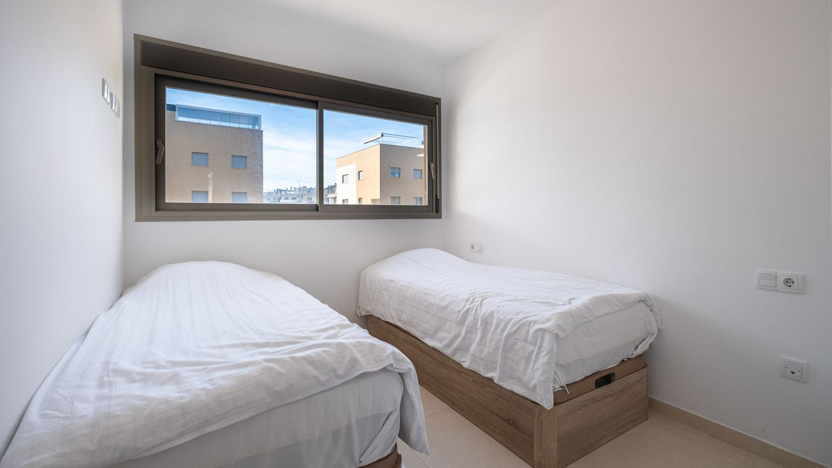 For sale - 2 Bedroom 2 Bathroom Apartment - Middle Floor Apartment in Orihuela - Villamartin  - Alicante