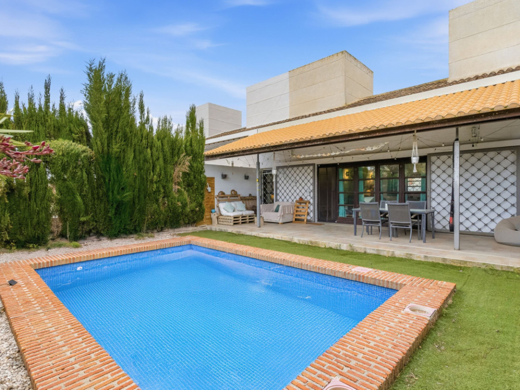 2 Bedroom 2 Bathroom House - Townhouse in Murcia