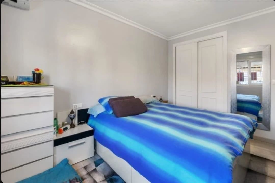 For sale - 3 Bedroom 2 Bathroom House - Townhouse in Torrevieja - Torrevieja Centro  - Alicante