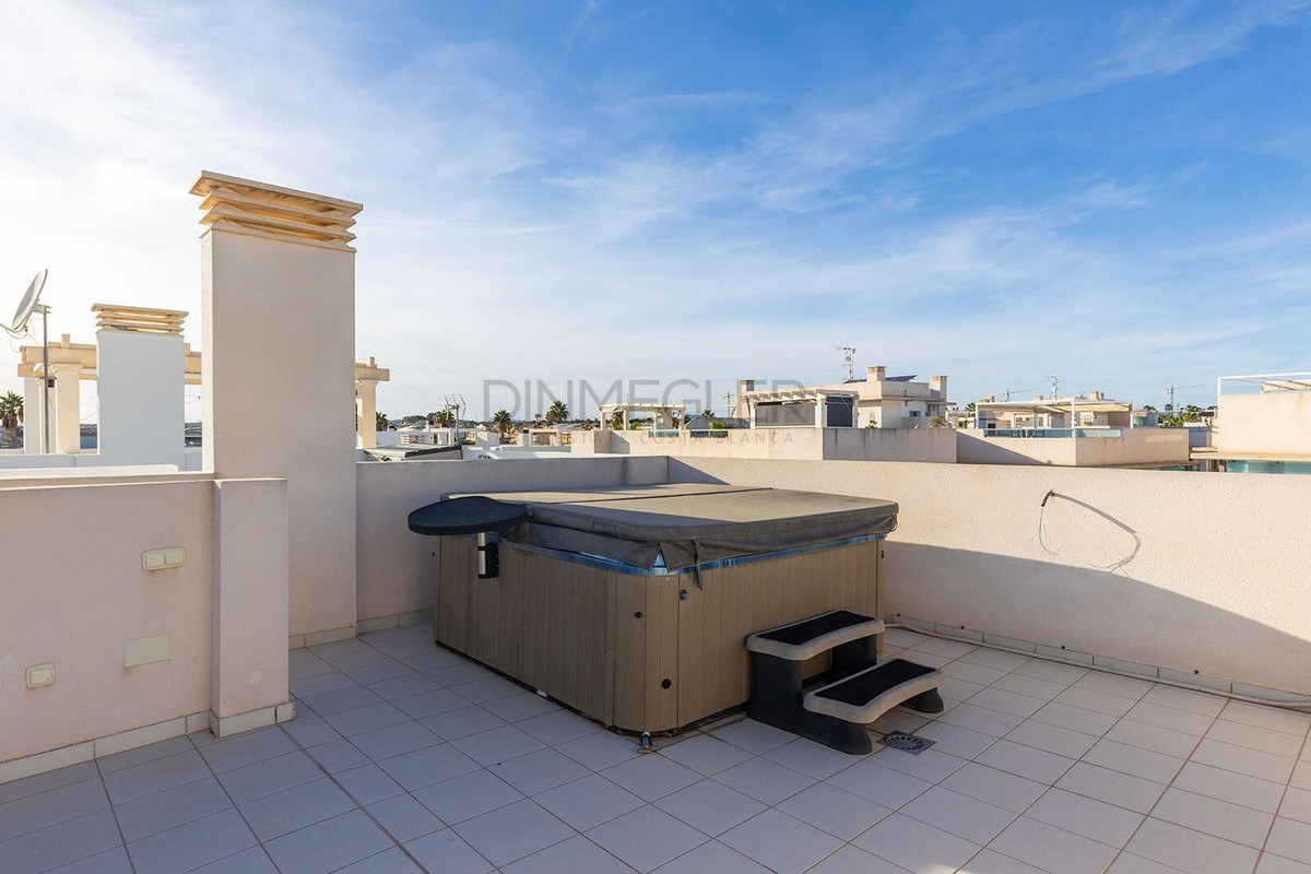 For sale - 3 Bedroom 3 Bathroom Apartment - Duplex in Rojales - Ciudad Quesada  - Alicante