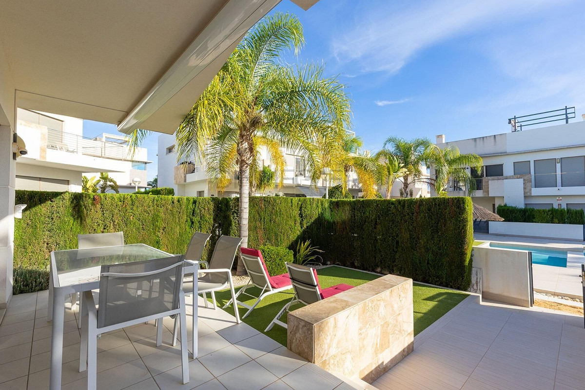 For sale - 3 Bedroom 3 Bathroom Apartment - Duplex in Rojales - Ciudad Quesada  - Alicante