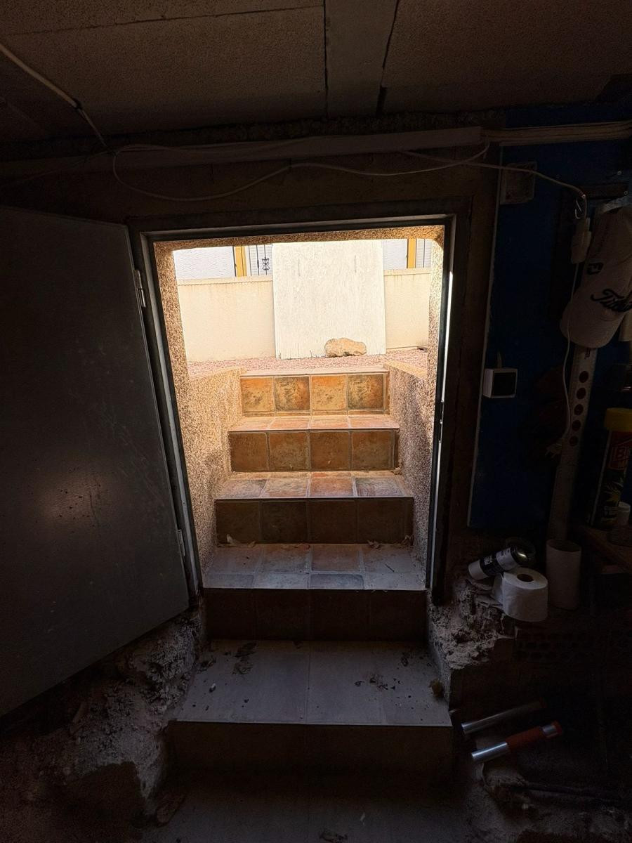 For sale - 3 Bedroom 1 Bathroom House - Semi-Detached House in San Fulgencio - San Fulgencio Centro  - Alicante