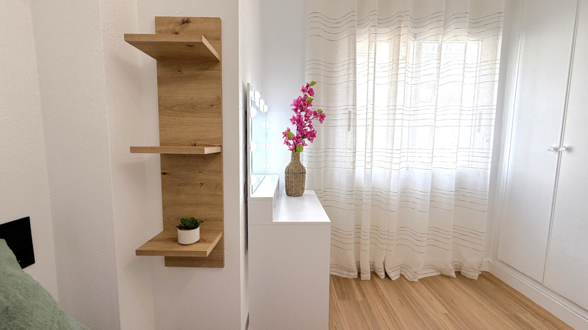 For sale - 2 Bedroom 1 Bathroom Apartment - Ground Floor Apartment in Torrevieja - Torrevieja Centro  - Alicante