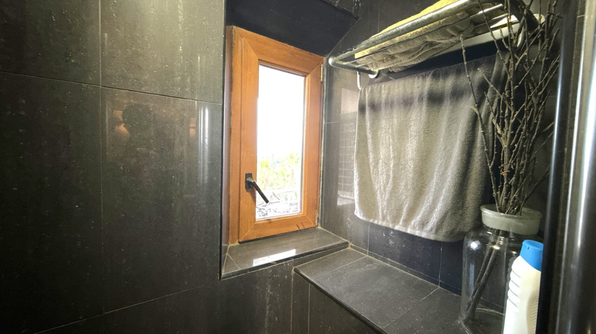 For sale - 1 Bedroom 1 Bathroom Apartment - Ground Floor Apartment in Torrevieja - Torrevieja Centro  - Alicante