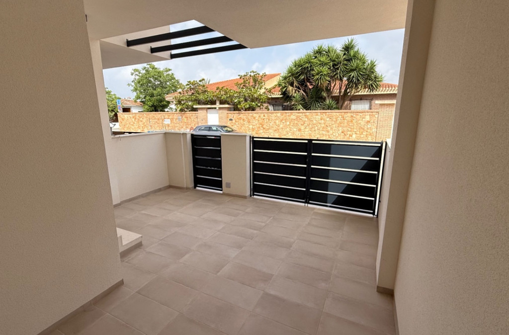 3 Bedroom 2 Bathroom Apartment - Duplex in Pilar de la Horadada