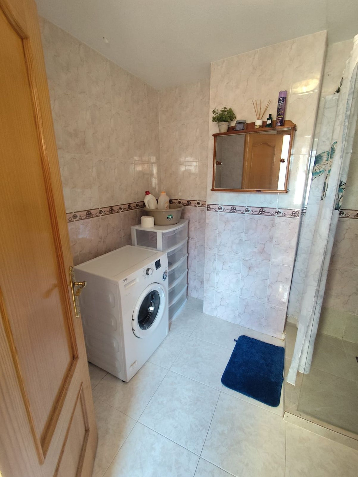 For sale - 7 Bedroom 4 Bathroom House - Detached Villa in San Miguel de Salinas - San Miguel de Salinas Centro  - Alicante