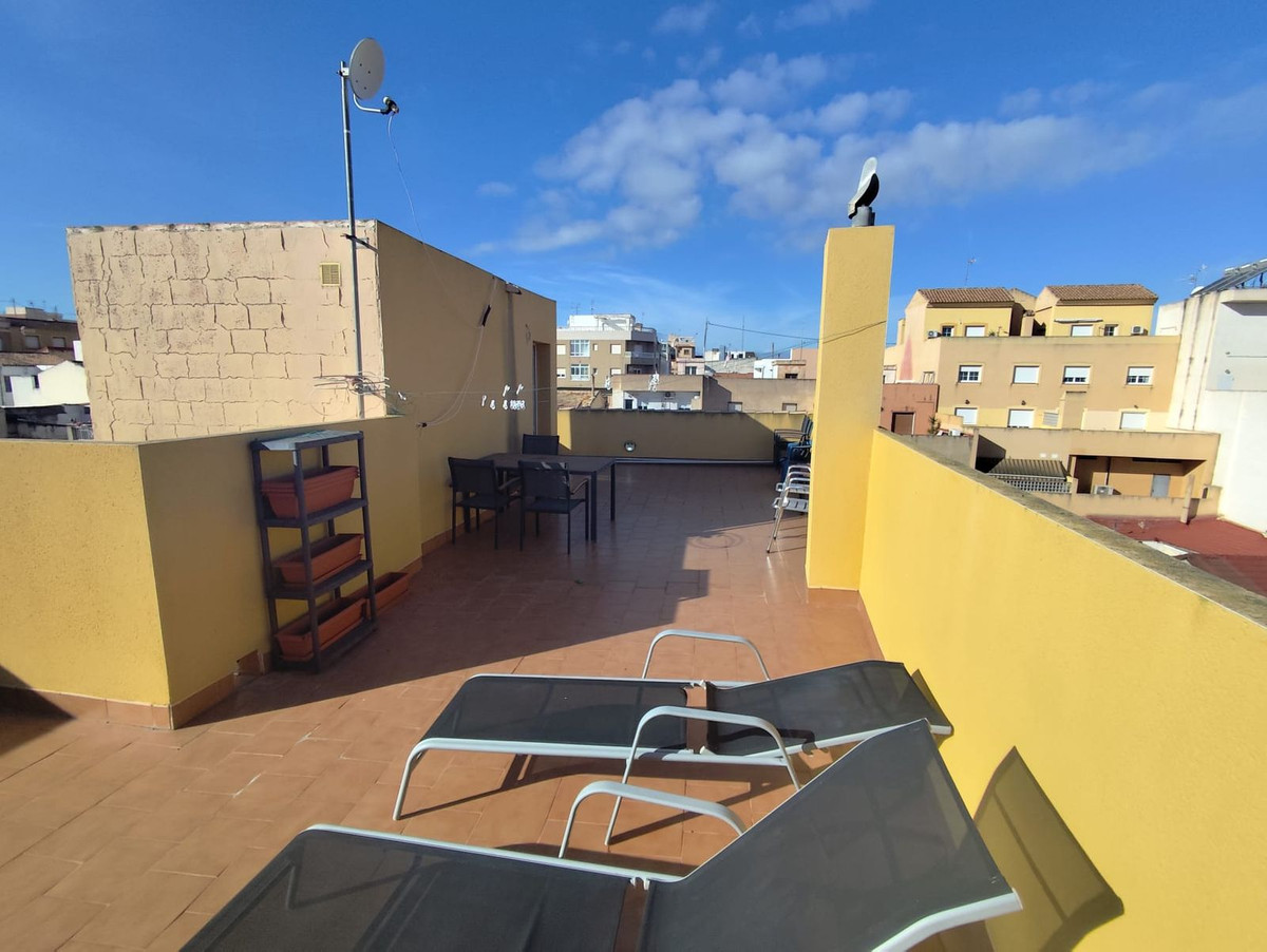 For sale - 7 Bedroom 4 Bathroom House - Detached Villa in San Miguel de Salinas - San Miguel de Salinas Centro  - Alicante