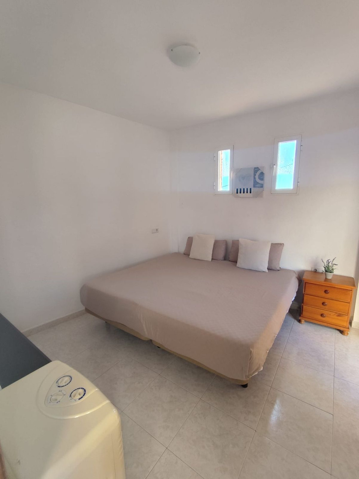 For sale - 7 Bedroom 4 Bathroom House - Detached Villa in San Miguel de Salinas - San Miguel de Salinas Centro  - Alicante