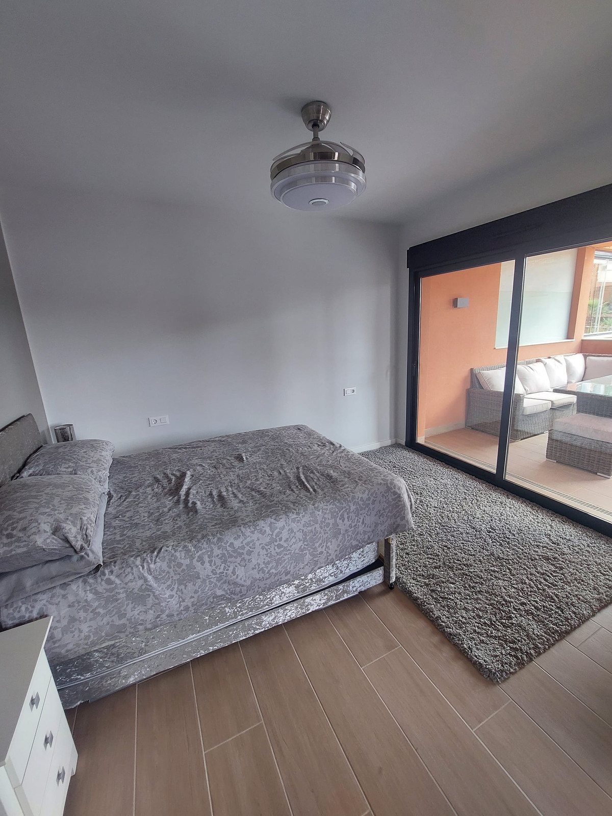 For sale - 2 Bedroom 2 Bathroom Apartment - Middle Floor Apartment in Orihuela - Orihuela Costa  - Alicante