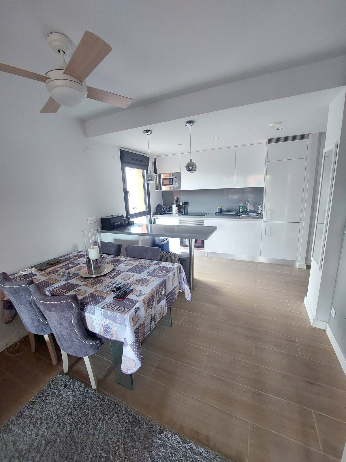 For sale - 2 Bedroom 2 Bathroom  Apartment in Villamartin - Orihuela Costa  - Alicante