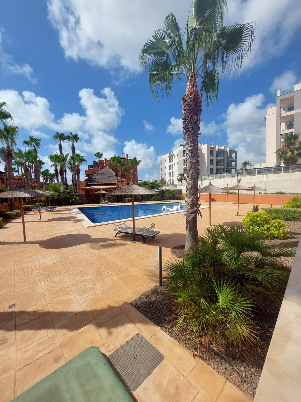 For sale - 2 Bedroom 2 Bathroom Apartment in Villamartin - Orihuela Costa  - Alicante