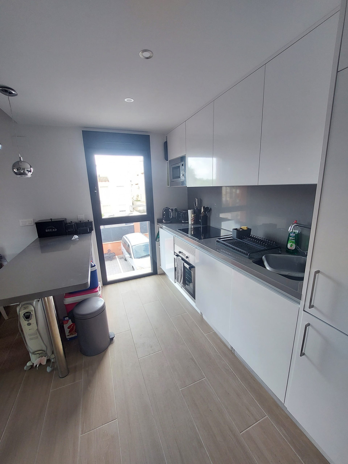 For sale - 2 Bedroom 2 Bathroom  Apartment in Villamartin - Orihuela Costa  - Alicante