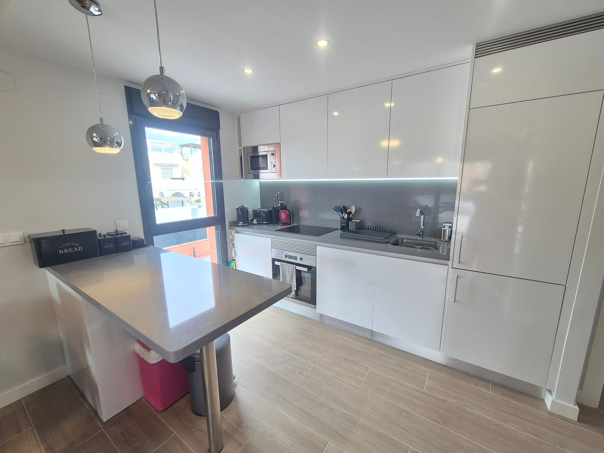 For sale - 2 Bedroom 2 Bathroom  Apartment in Villamartin - Orihuela Costa  - Alicante