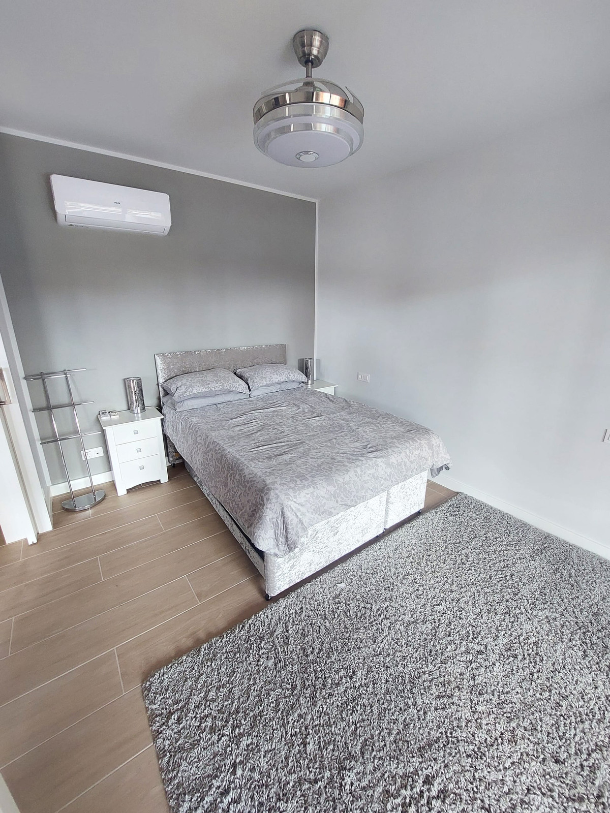 For sale - 2 Bedroom 2 Bathroom  Apartment in Villamartin - Orihuela Costa  - Alicante