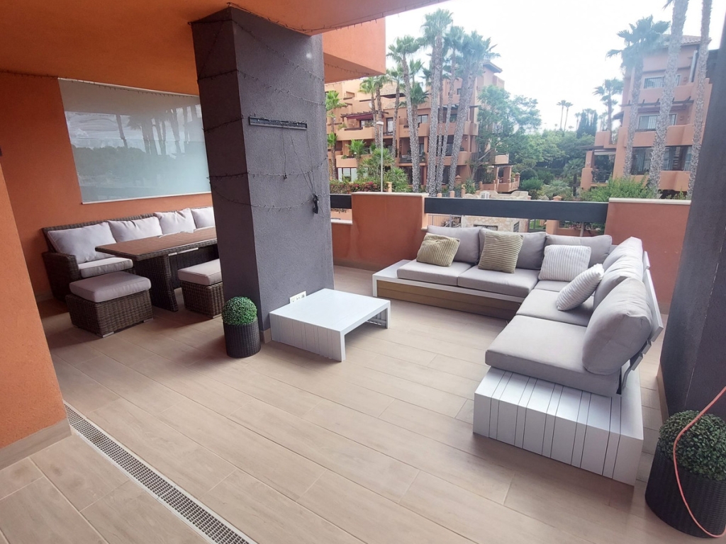 2 Bedroom 2 Bathroom Apartment in Villamartin