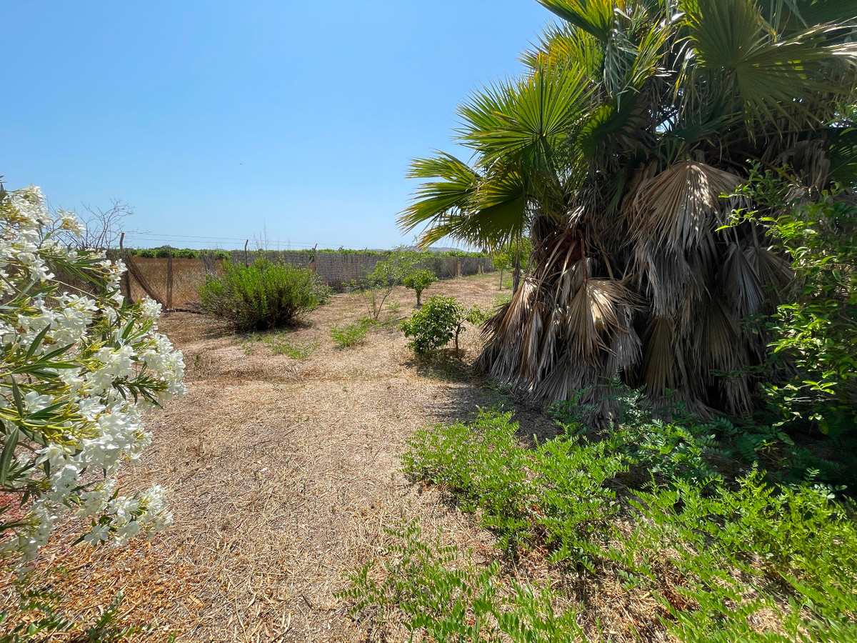 For sale - 4 Bedroom 3 Bathroom House - Detached Villa in Daya Nueva - Daya Nueva Centro  - Alicante