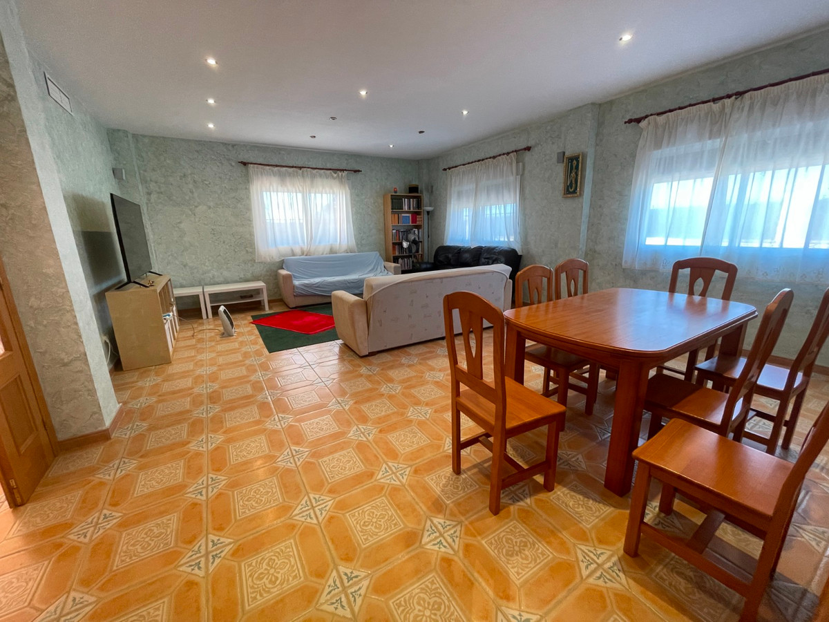 For sale - 3 Bedroom 2 Bathroom House - Detached Villa in Albatera - Albatera Centro  - Alicante