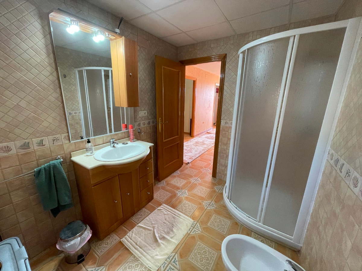 For sale - 3 Bedroom 2 Bathroom House - Detached Villa in Albatera - Albatera Centro  - Alicante