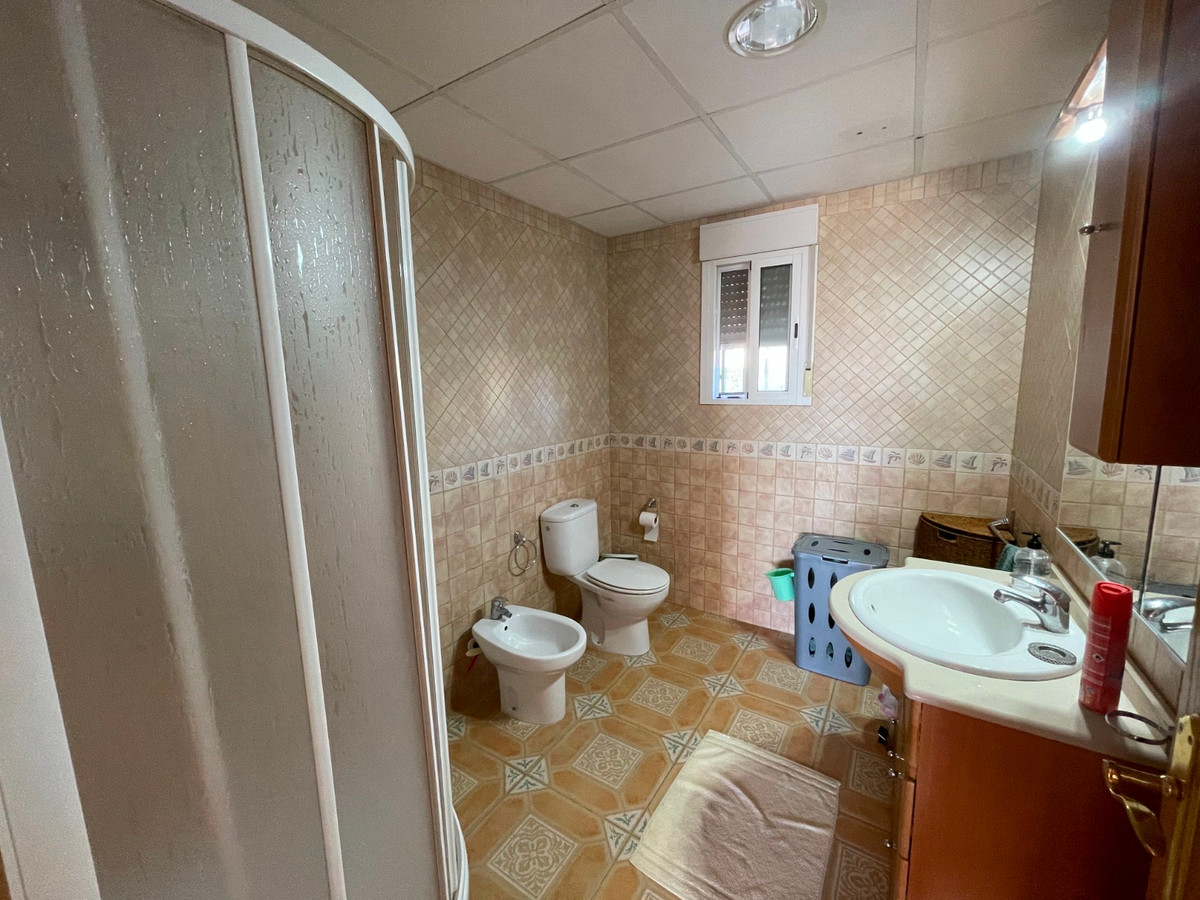 For sale - 3 Bedroom 2 Bathroom House - Detached Villa in Albatera - Albatera Centro  - Alicante