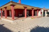 76-R5002486/73667, 3 Bedroom 2 Bathroom House - Detached Villa in Albatera