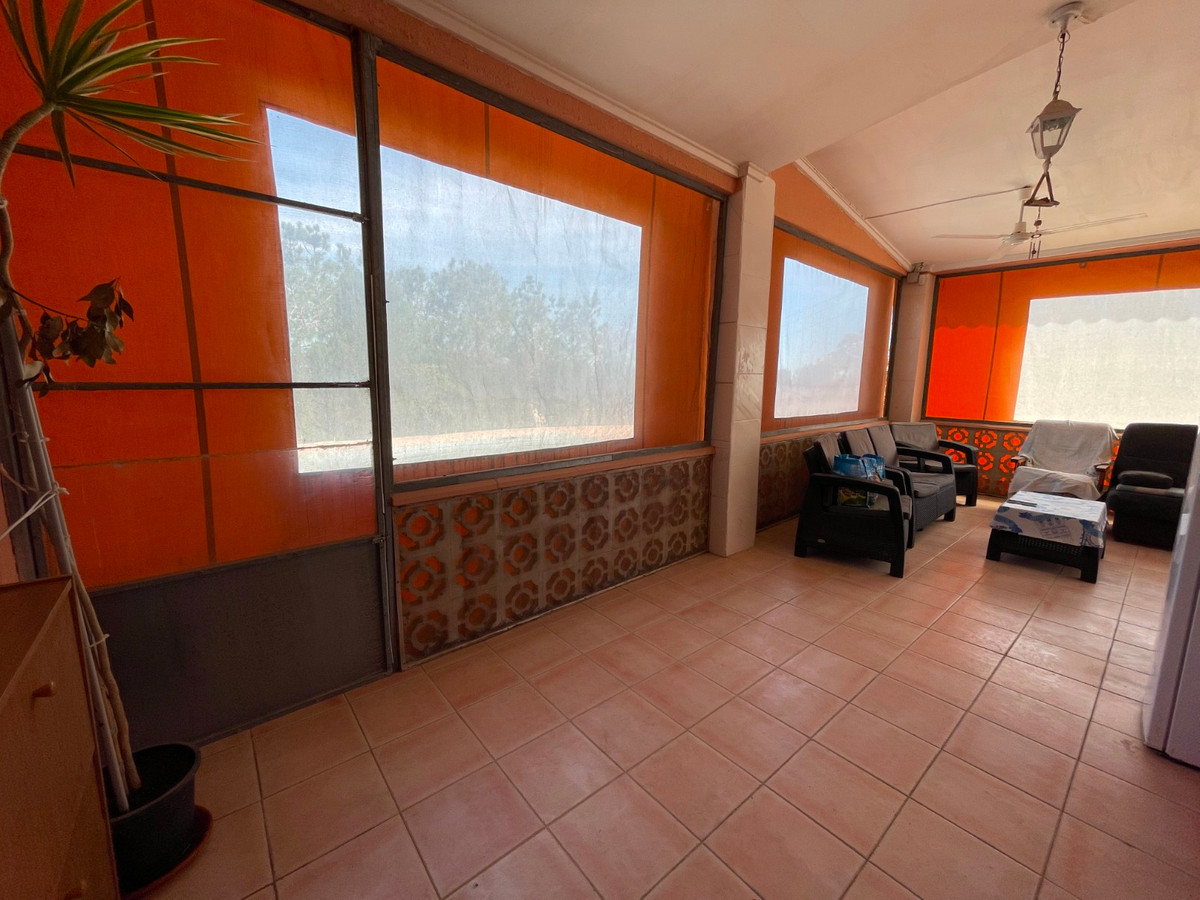 For sale - 3 Bedroom 2 Bathroom House - Detached Villa in Guardamar del Segura - Guardamar del Segura Centro  - Alicante